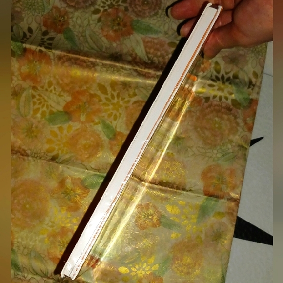 *SEALED* Kate Spade Notebook - Picture 7 of 10